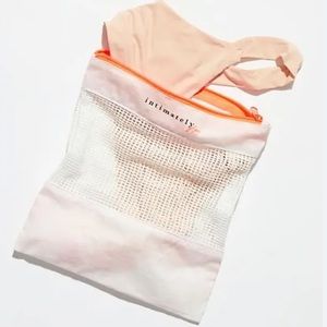 NWT Free People Intimately Laundry Garment Intimates Washing Bag